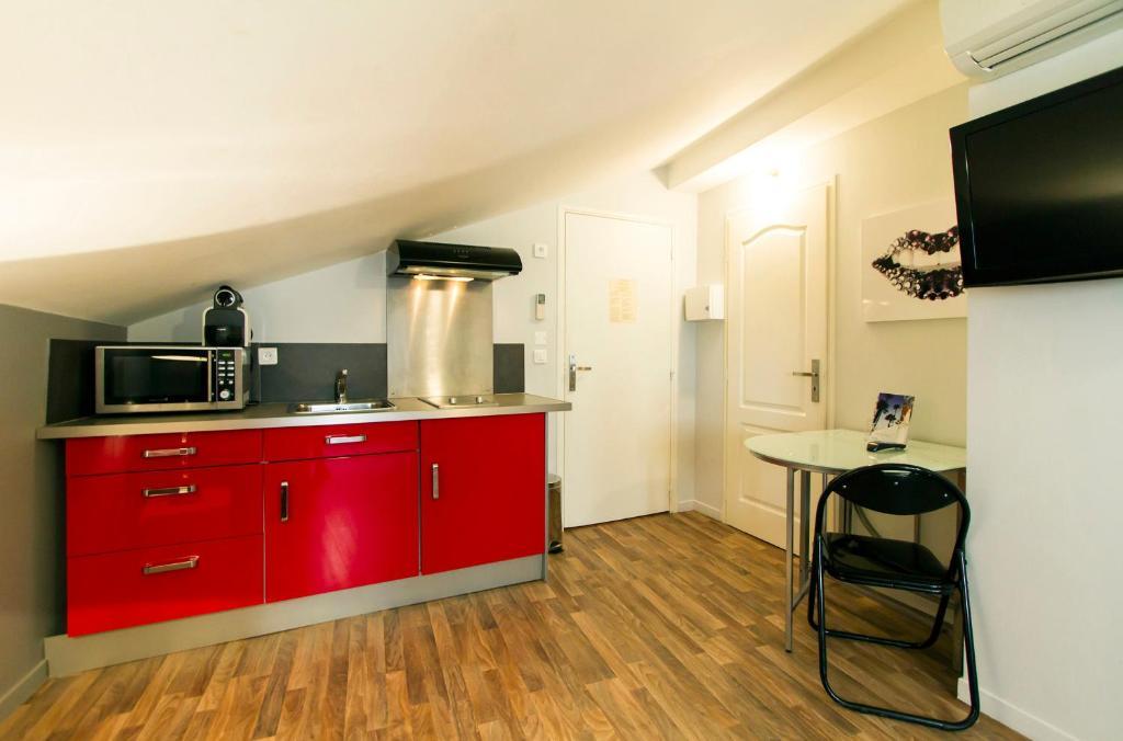 Florella Jean De Riouffe Apartment Канни Номер фото