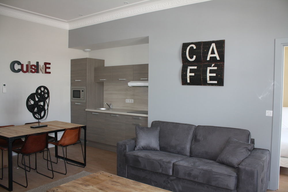 Florella Jean De Riouffe Apartment Канни Екстер'єр фото