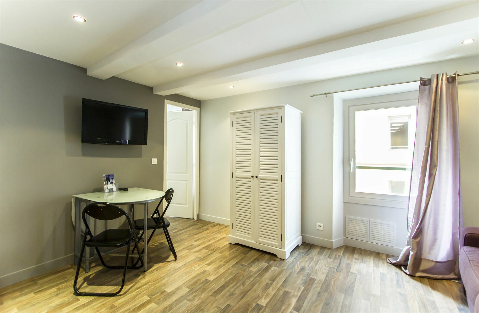 Florella Jean De Riouffe Apartment Канни Екстер'єр фото