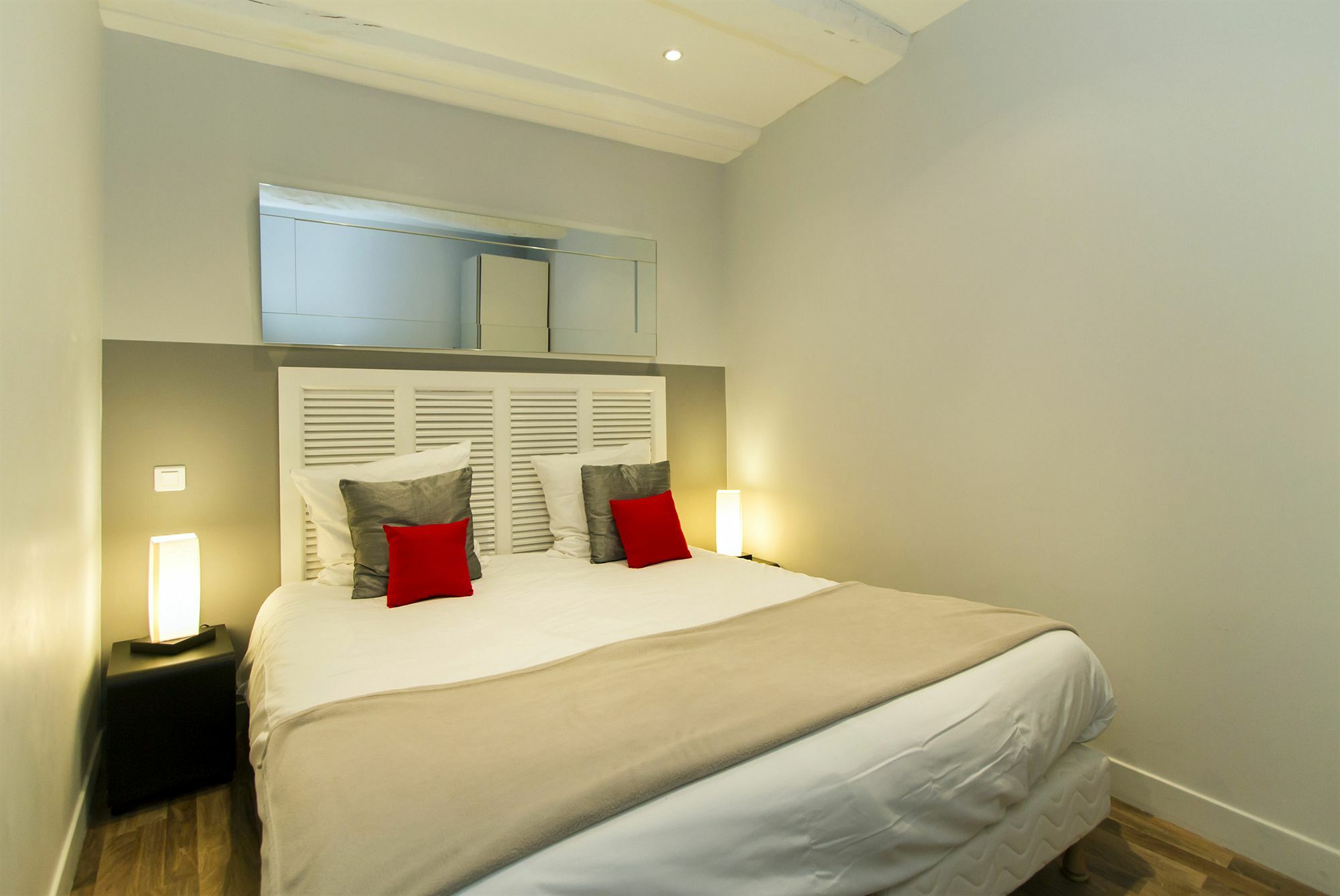 Florella Jean De Riouffe Apartment Канни Екстер'єр фото